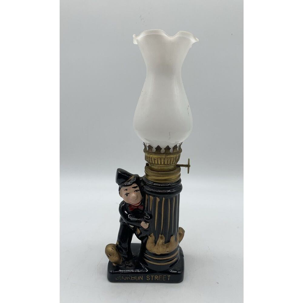 Vintage Drunk Man At Lamp Post On Bourbon Street Oil Lamp Made In Japan